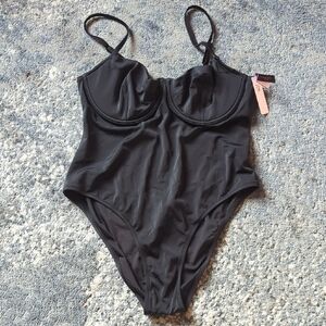 Women's Victoria Secret Swim One Piece Bathing Suit NWT